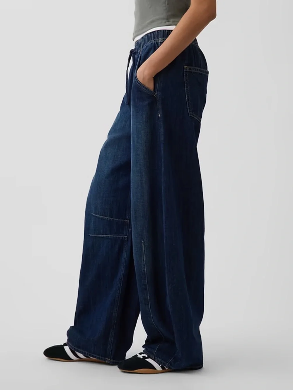 NWT GAP Mid Rise Horseshoe Jeans - Dark Indigo